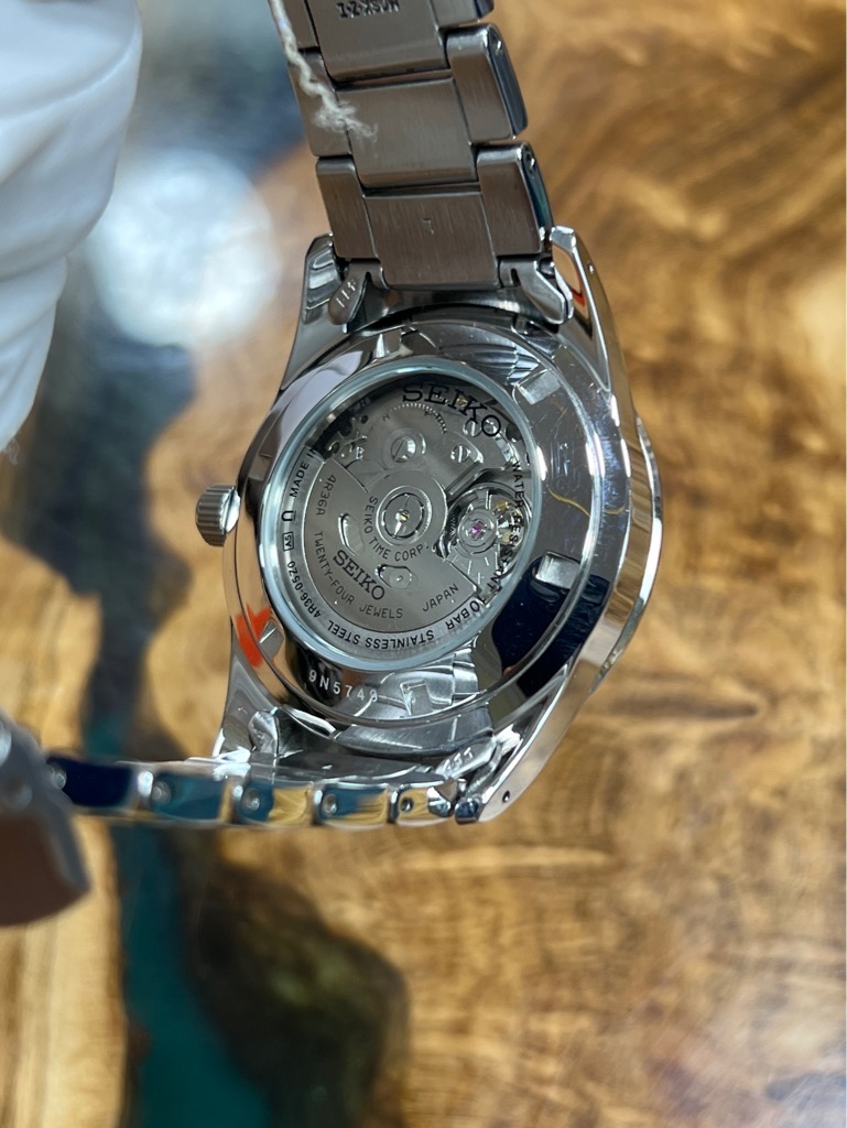 dbf935d5-4d6d-4212-8e65-be22e8a6957c