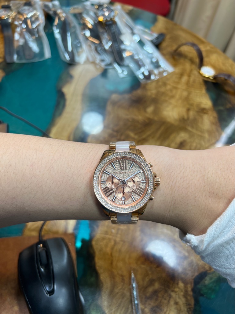 dcfb7602-7c6b-4145-ab91-774dc5ab8bd5