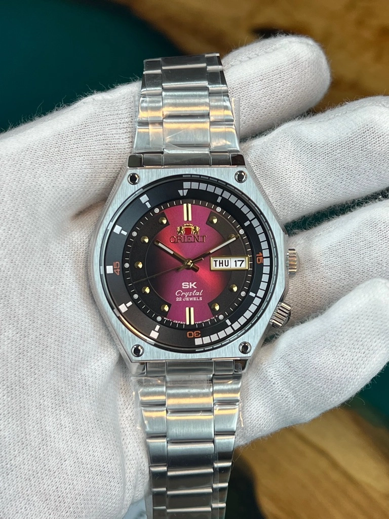 e1238b0c-1eb3-40d2-b34e-a28859a220a0-b14e77dd-e449-4f0c-b059-8c7b825c7625