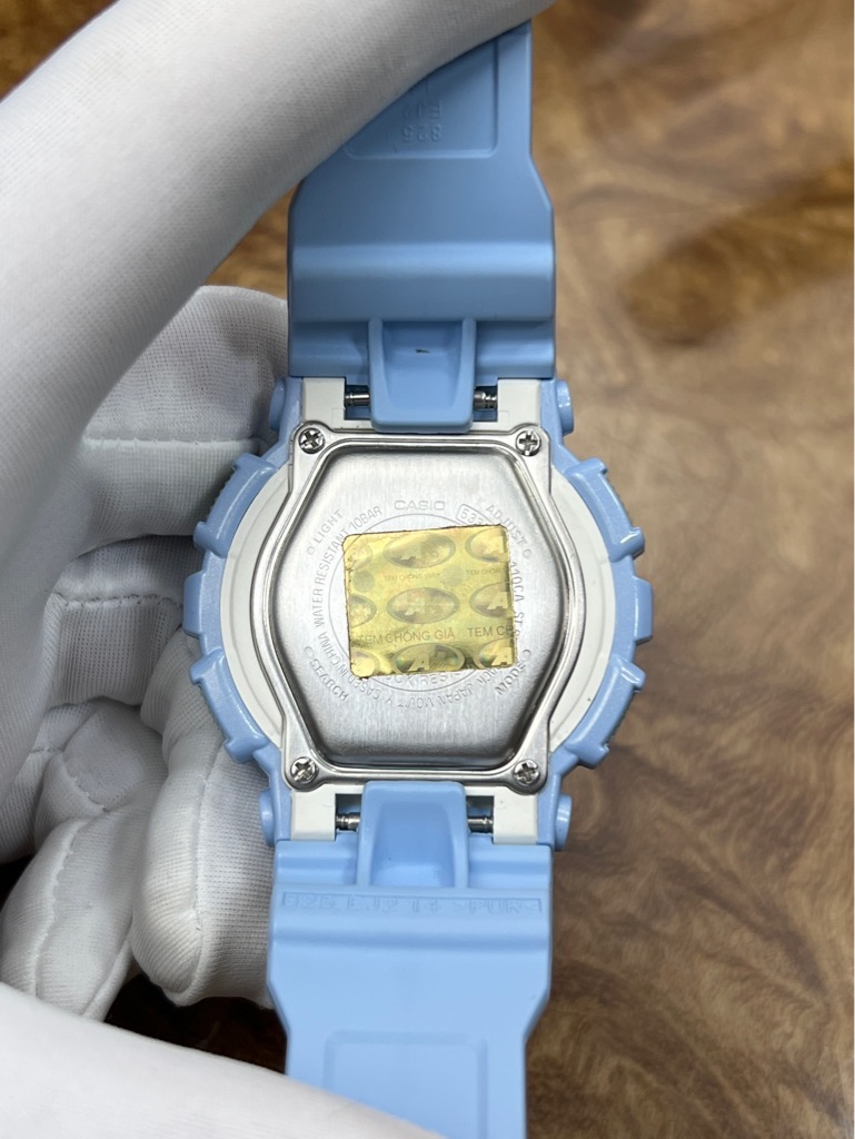 e1f0b282-3b70-49b5-b872-812b81a911eb