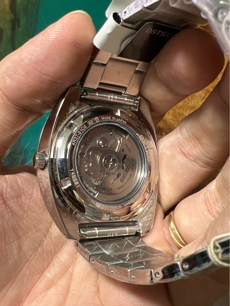 e28d22f6-2ff4-4ee6-b6f2-3bfb960a7340-7662d5b8-333a-4117-8950-1995d709a2ac