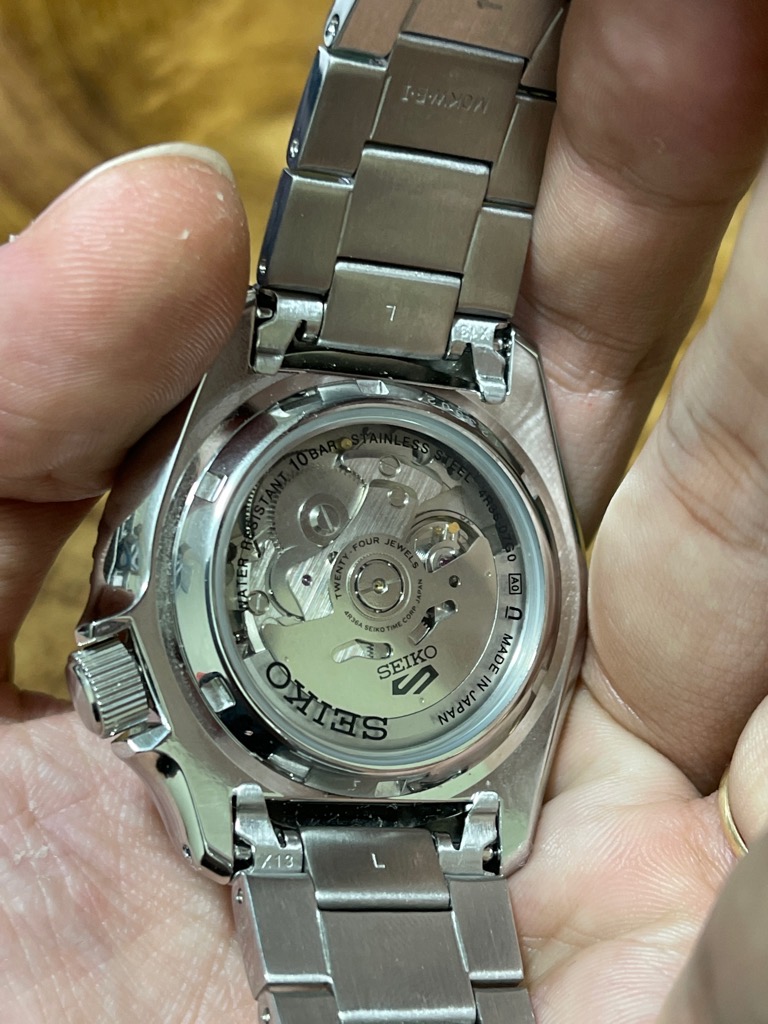 e4315f7d-3c5b-4ce4-bbae-53e7fbf3d802