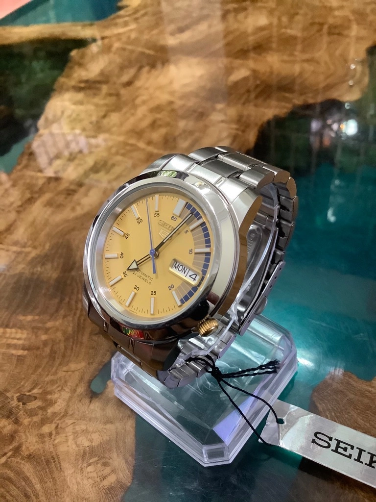 e6d6b321-e558-414e-a62f-ffaa4890c671