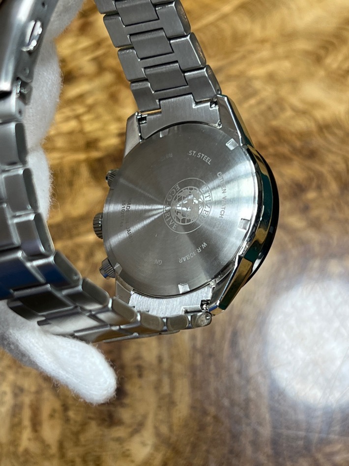 e78b93b4-a1f2-488b-be84-e8172cd3193d