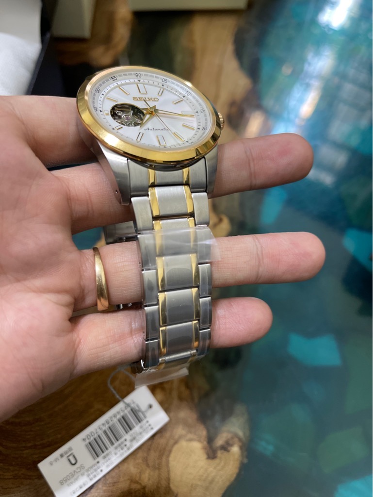 e7e3a843-513f-4f36-baab-bb2c0a69bc46-07acbcbf-5366-4ffd-94f7-a2c13baa052f-55abfd8d-3681-4e72-ac96-b0fef2239368-0213a7ee-592d-4c21-9f11-eeca915563cc