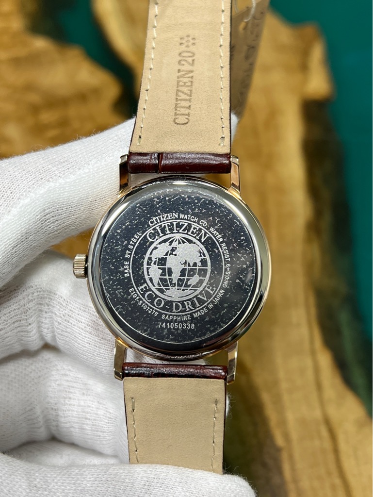 e7f589ef-dc49-44fa-97ac-82e2d6a9b1eb