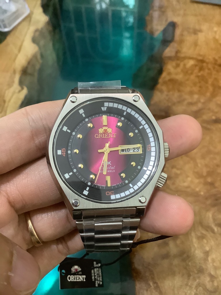 eb8d15bb-7c88-447e-97a2-6a0c5d92c6ba