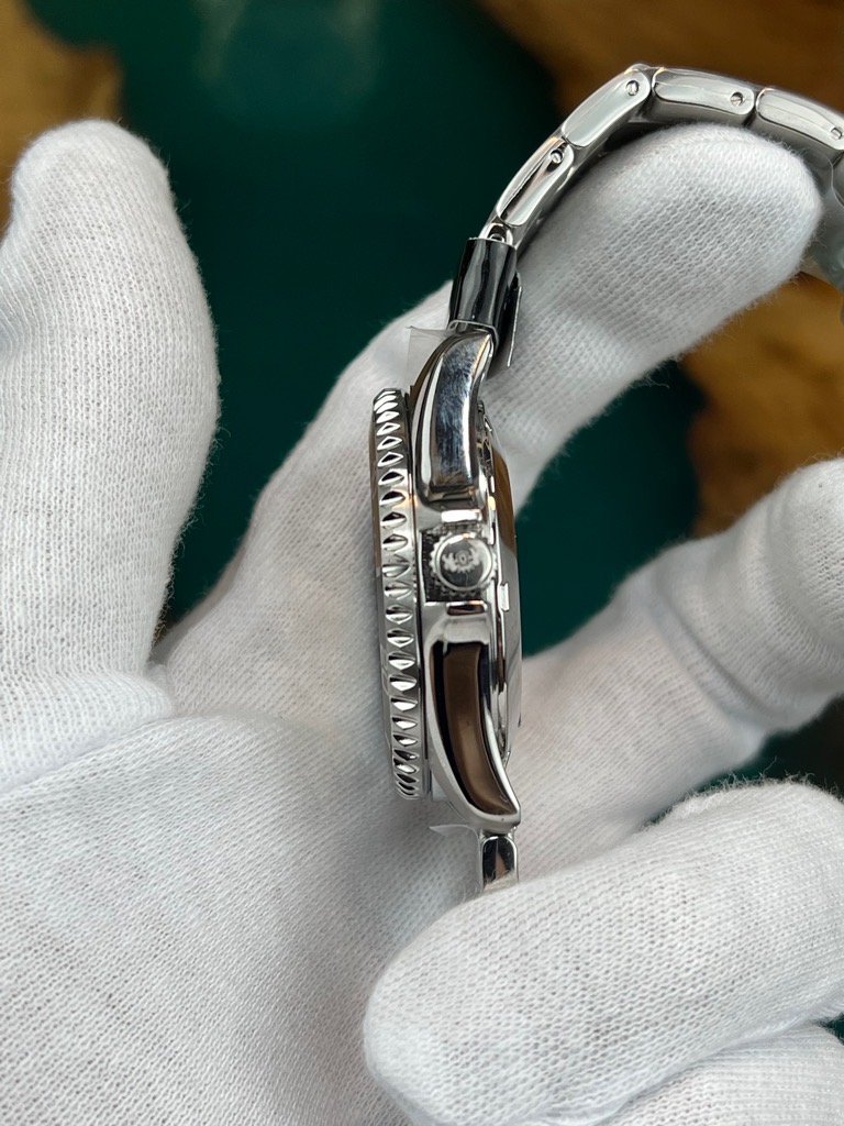 ef0ed26c-6fec-4650-8bcc-7dcae380578c