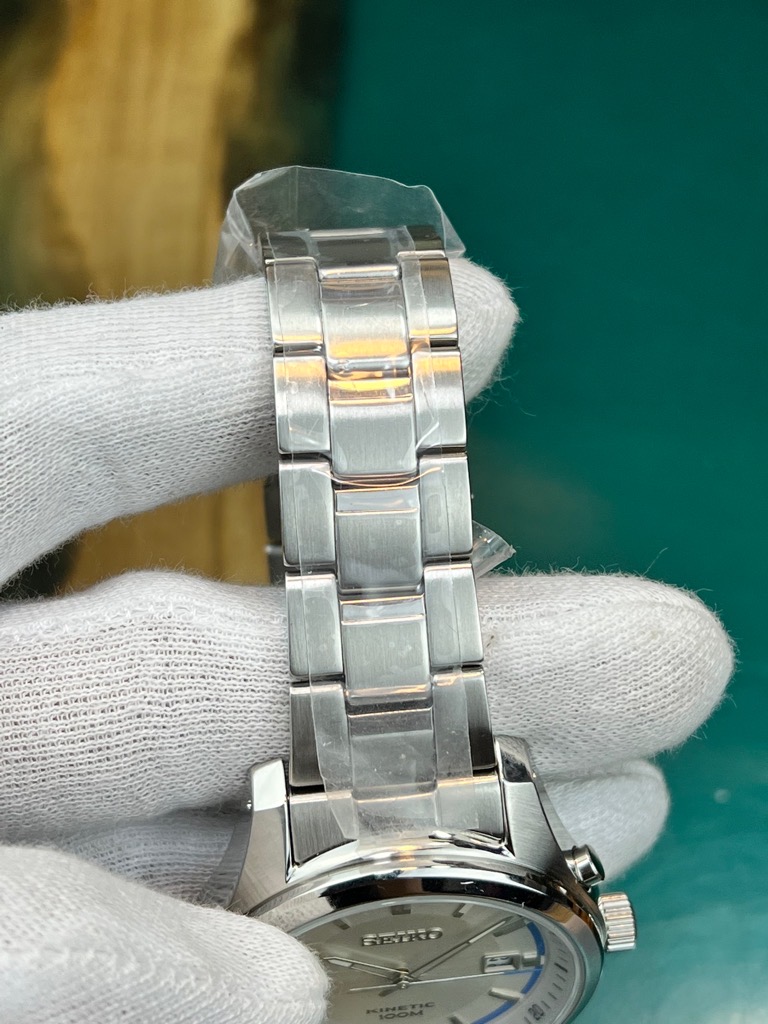 f090ac6f-4254-49f9-a5fd-a014754380a2