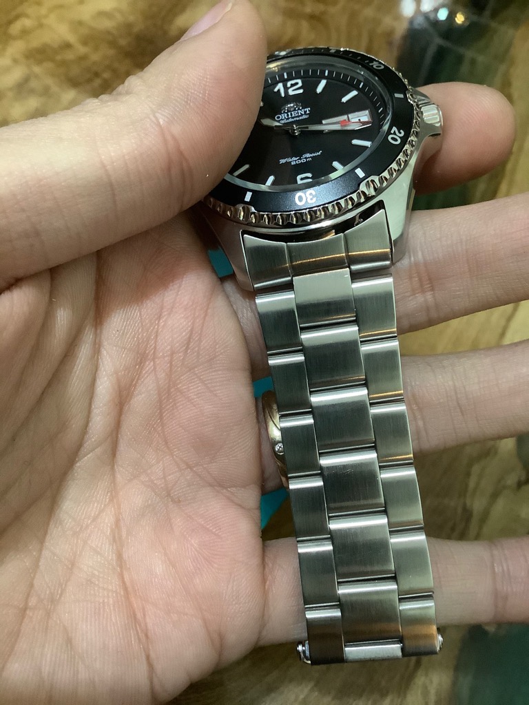 f9907afa-5a62-44e8-9326-f6696414055e