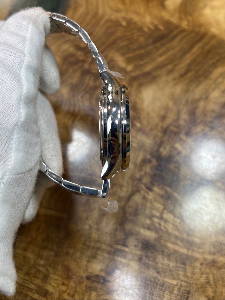 fe1125f7-c4ad-4614-8fe0-cc2f3a367cc5-4013e9a9-5a56-4a88-b8b2-febf8700fd6f