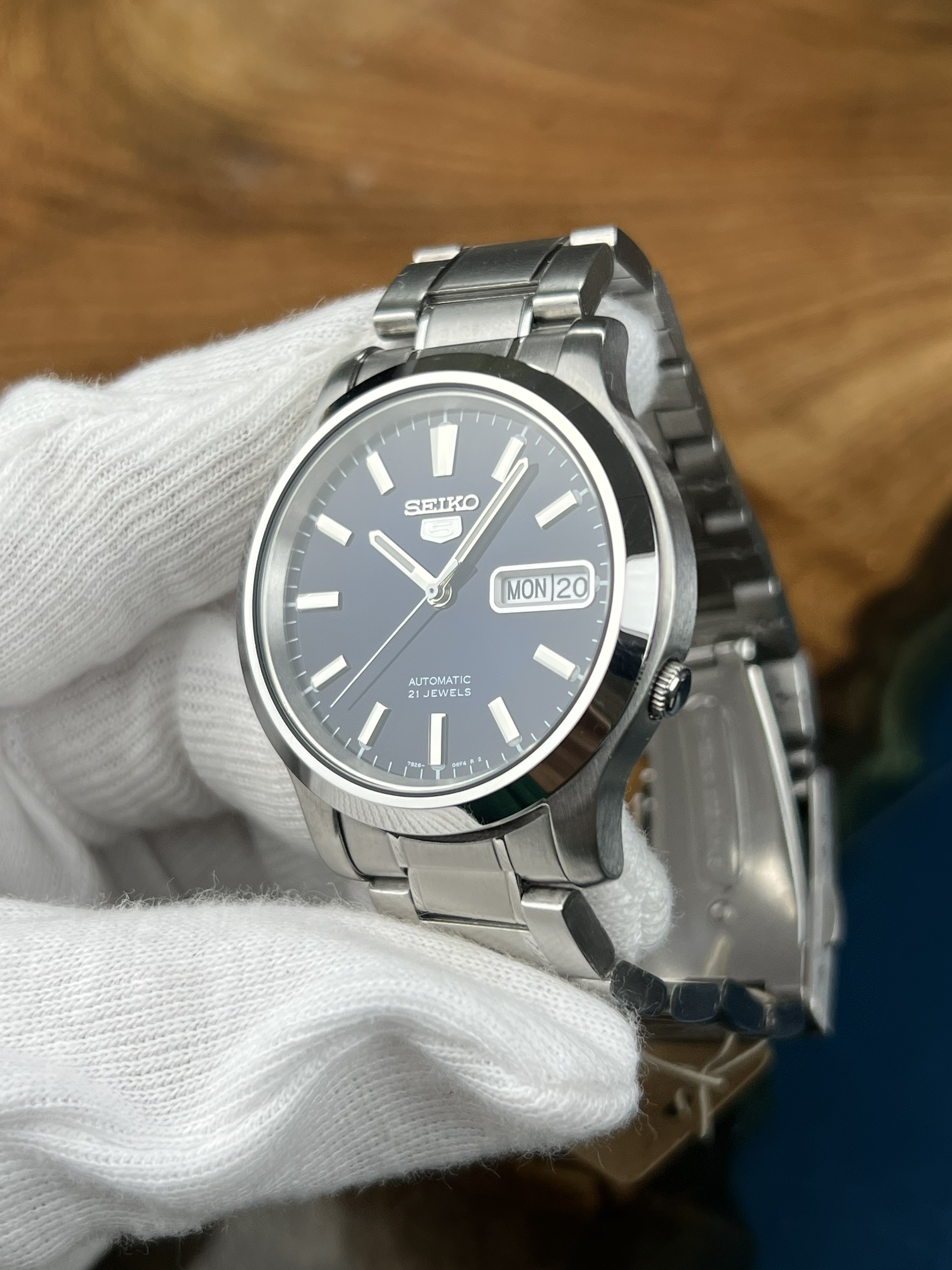 fec80365-b2ca-4404-a8e6-32727a0ccf3b