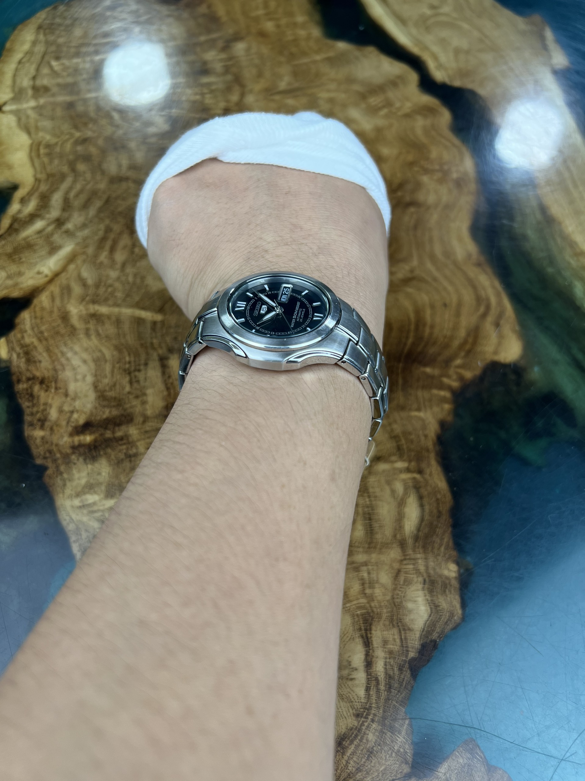 z3904266172944-f612c72fe1844bc2e3dca0254487f11f