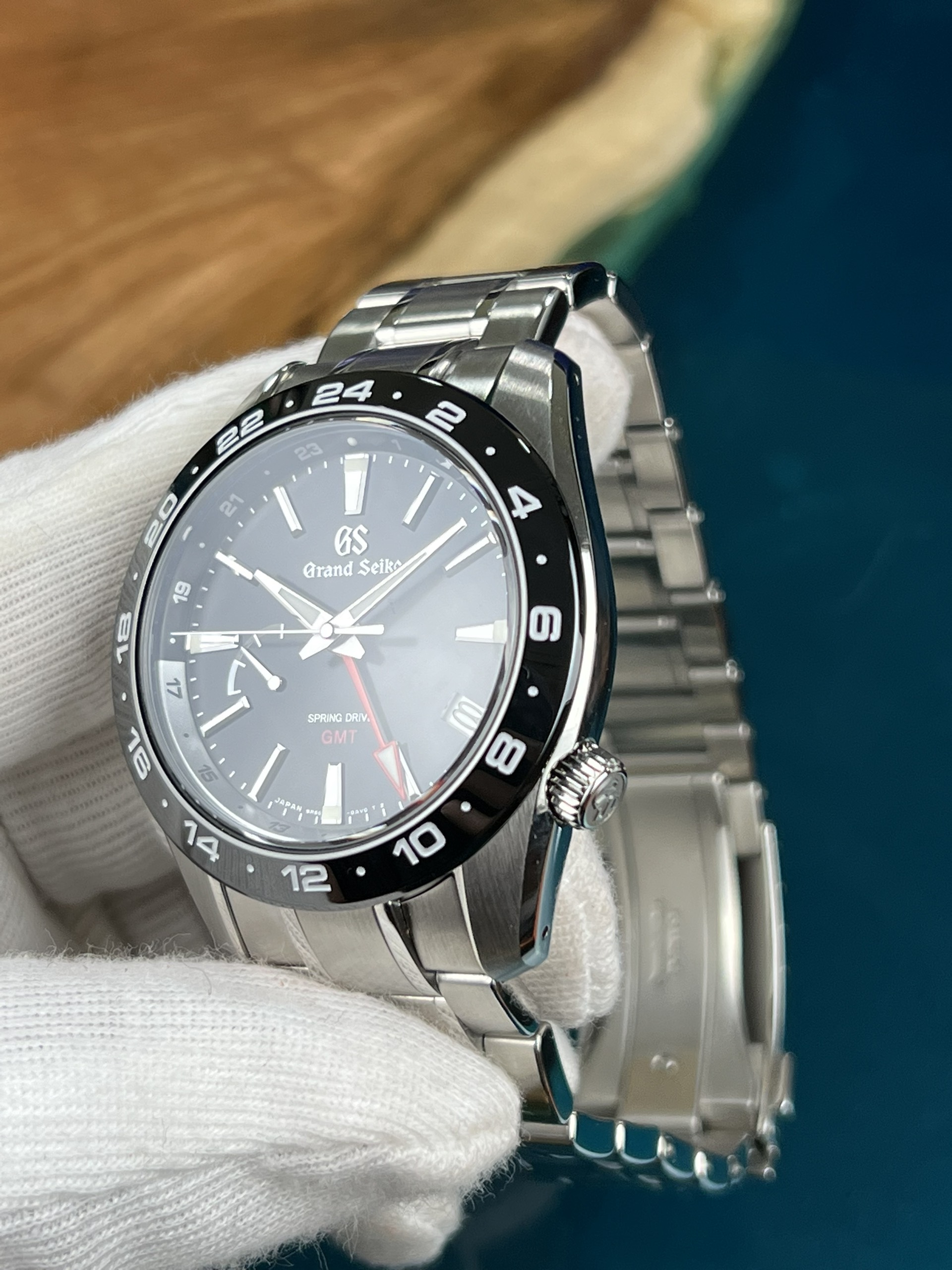 z3977461530168-b6b8ee183e6ee462fbda99ae12cba946-8681bab5-b2f9-4a39-bd75-11a8d00fec6c