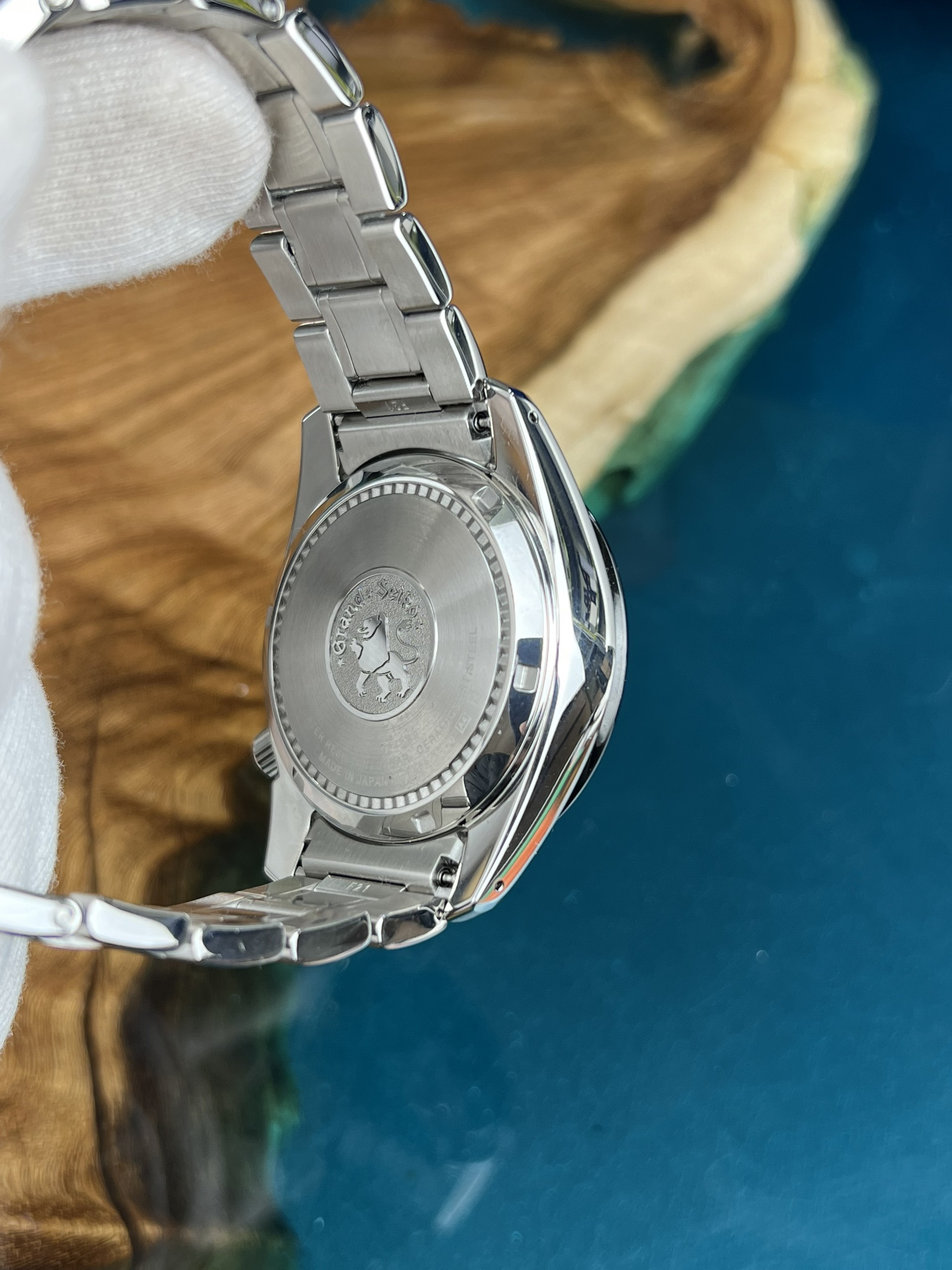 z3977461559436-a4970b89502a833320895f8cec3f8954-1cf4e093-1068-4e33-bc55-45238e5c6cca