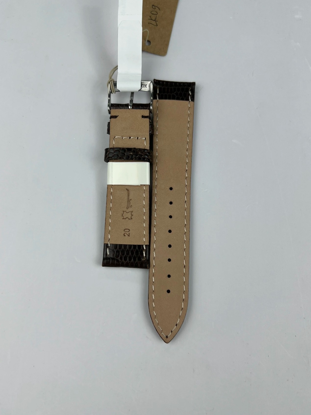 z4010122712272-2907a0dba8cf168b63c6fcd58f028552-fcc460bb-2c39-4177-8327-5a55fb0f5e9c