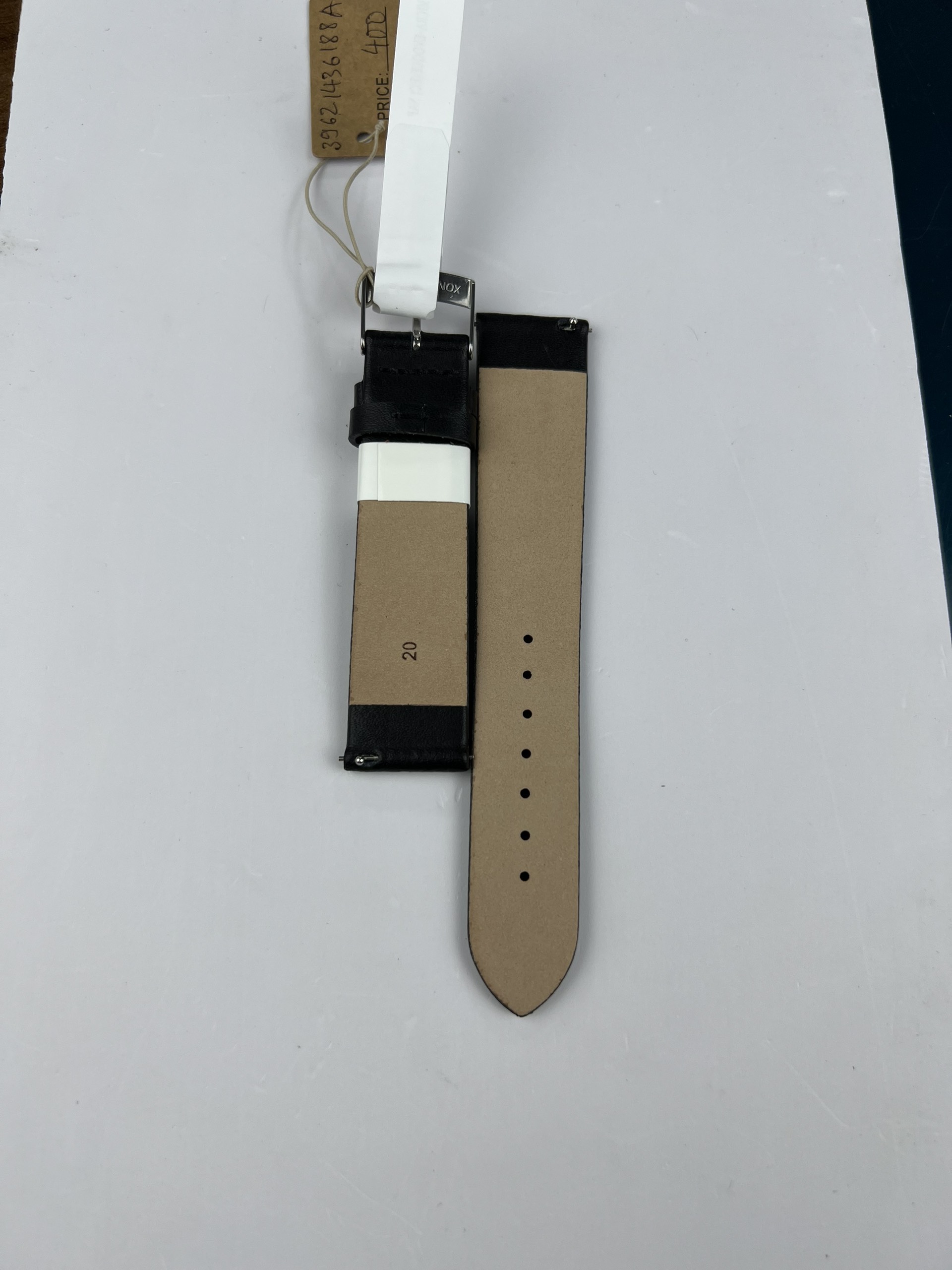 z4010149844687-46355b5c9edd046377068dbac6d92a81