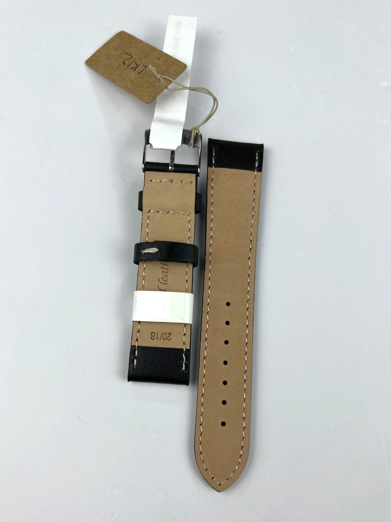 z4010158229625-f4cc0926a77976070a9656fe7675dc67-11b1ff40-842c-41e4-9976-03711a63d13f