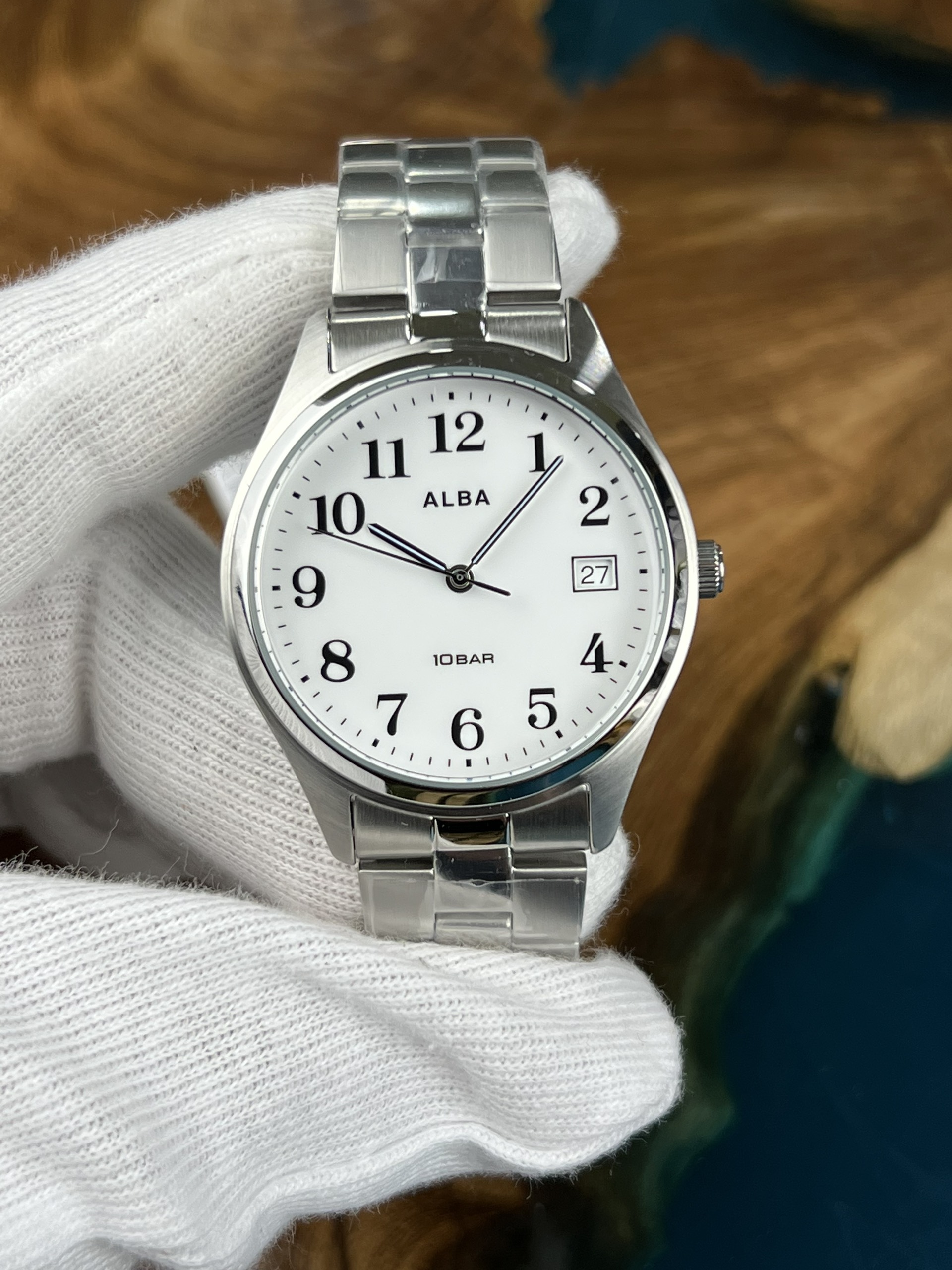 z4076217434748-db57210affa6c5738117454d38ea70bd