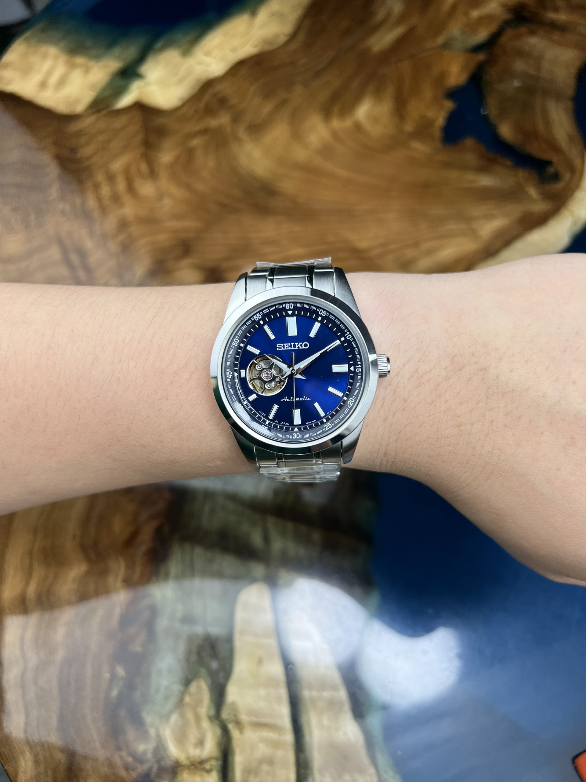 z4332215818381-bef5c6e4ec3e509acd67ea23f61a0430-04b8fdc5-6664-4c6d-9a4c-e4d2b4350130-1689413194930