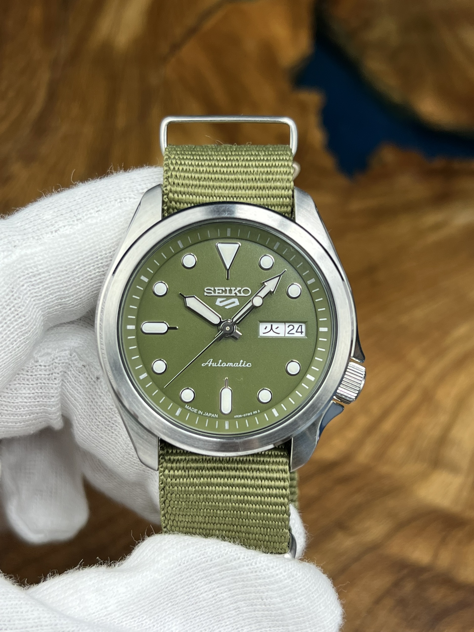 z4381867121907-b4f4d1675af110bf3fac9a5461f51aef