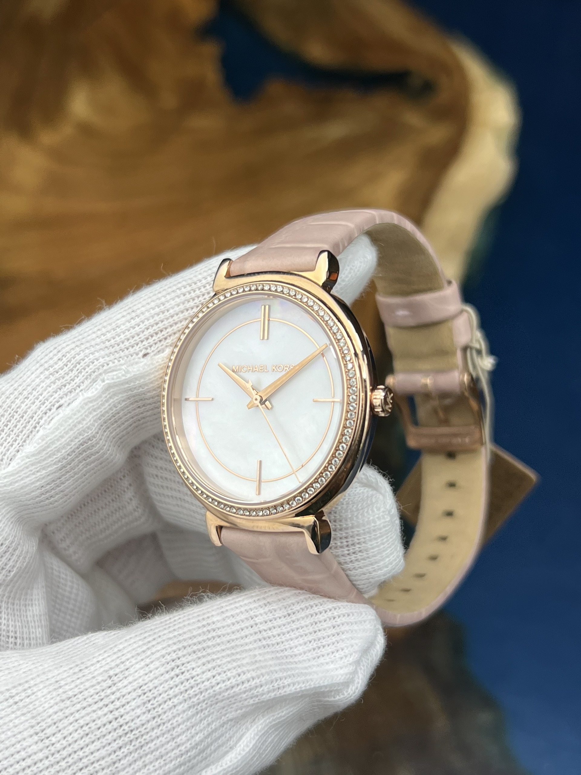 z4409472368296-8697bf6a75f936139ef6d52ff8adea53