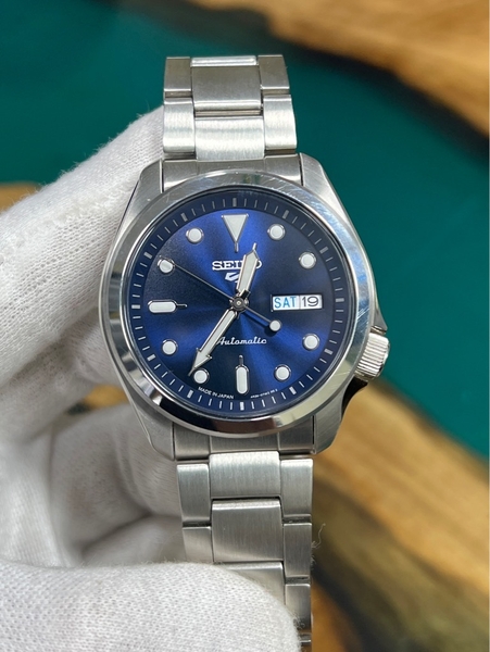 099a563f-e41e-49a4-8331-7c46b9bc79a0