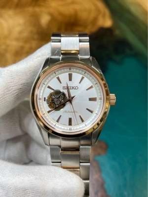 09ab19cf-c7bb-4a40-8815-ff76e7fbe4a6