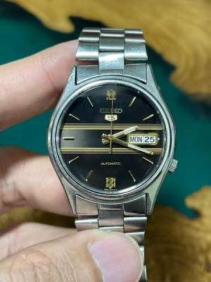 0db198b7-3800-4652-88b3-ca7c72675e8a