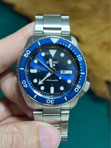 0eae70c0-56aa-465b-b750-888e3d98c2dc