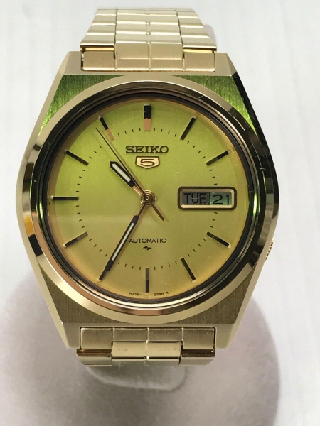 1-1cb68715-78fd-4812-adad-ccd7abf5e171