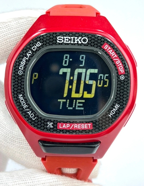 1-a209adcf-8aee-4dbd-a6e7-23ac02300b3e