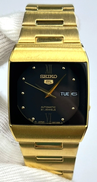 1-e1209c86-ff88-45a4-ac9f-e4c16f8ebf11