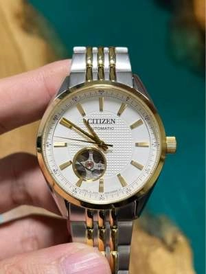 2f70b05f-c5af-4526-88d5-7bbf1f5f3c96