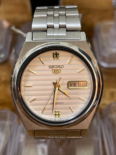 33147a74-83f4-4227-b539-f195a6babd31