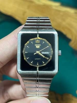 4c1c2f53-74a0-44f1-a329-53daae449da7