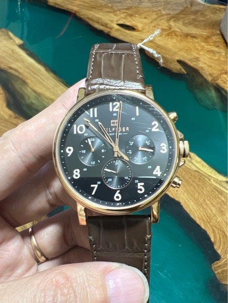 5a347fa8-5485-45ed-ae16-8796ee560c75