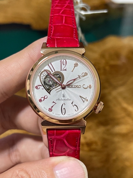 6cb80861-1d44-4784-8721-4cbce5ac7754-e040ad9e-0f7a-41f0-89f3-2907e14c5da5-09c0bd51-a7fd-4689-8407-1a7a2e1d060b-0f94116d-7a42-4dc6-bc1e-7e7127cbc24d