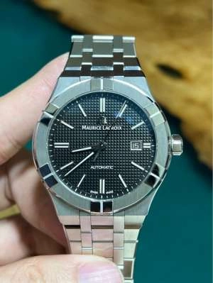 74a49180-f12a-42a5-b235-9923c9e56e20