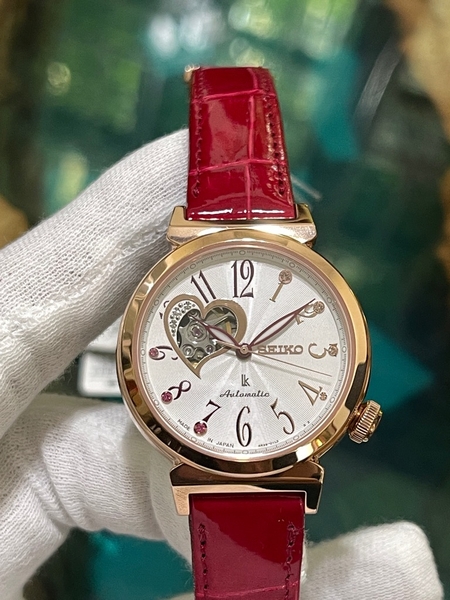 84b2afc8-7d82-4193-9c6f-e2136d594381-5574305f-4a60-453e-9af5-8081328ca4bc-9451eb3a-3388-487d-adea-b7b82f644bbe-dc851702-3888-44c5-a004-0535028cca3c-d859ec64-7f8a-4ec1-b96f-9eaf40c90d98-fee527bd-65e0-4ae8-a5f8-c2eb3af039f4