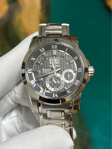 87812c2d-c969-4949-81c6-57fa97119a41