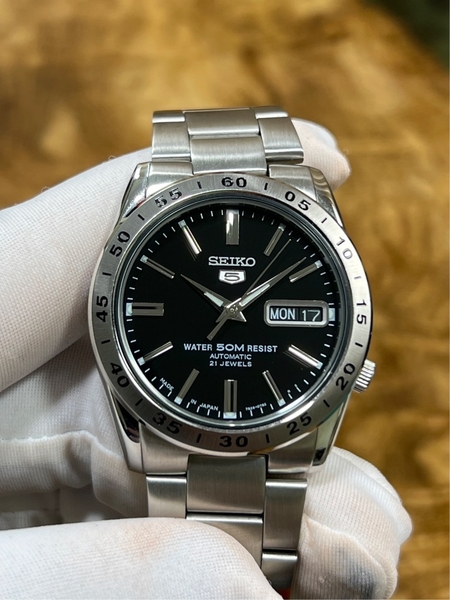 8ac26b53-f7fa-4969-ae93-a3facd9b6689-b972fa18-eb22-432f-b723-3886414d8a6f