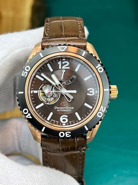 954e0d33-ff54-43fa-b078-48877c68a4d3