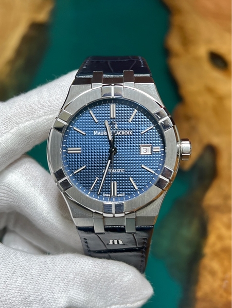 97323159-7dec-4d03-81d3-94b576c1538f