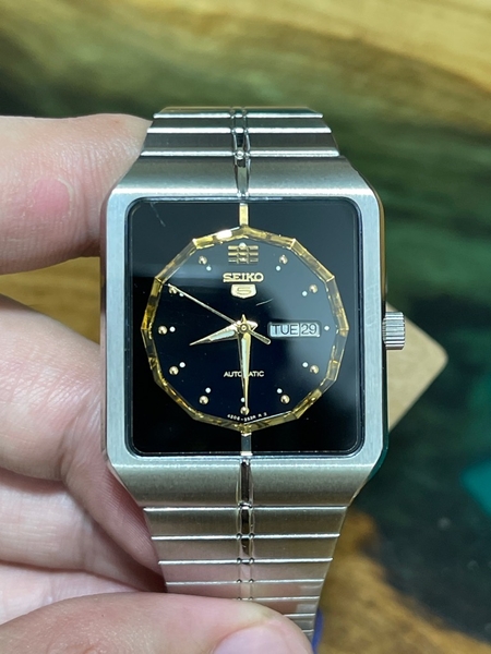 9cd3edf6-1b91-4911-954a-17b1e43d26d8