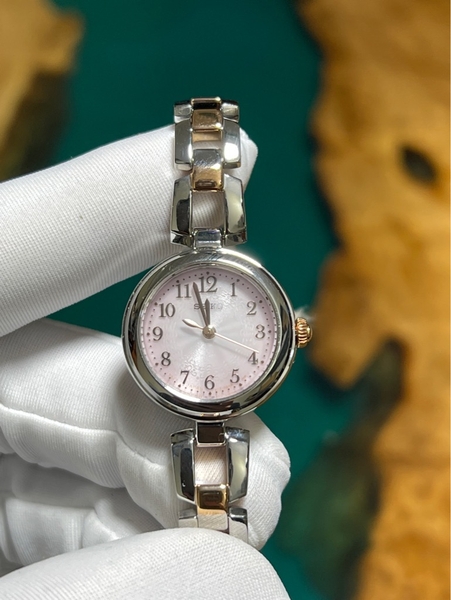 ac94fcfe-f491-4fe0-95ae-2dd8f0d9f0a0