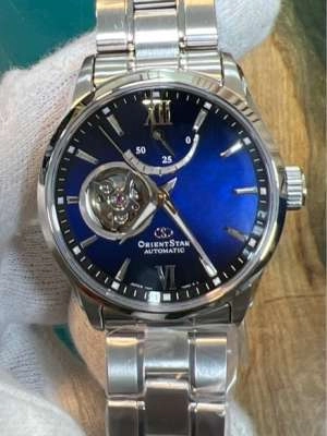 b3f424c0-80ce-43ca-9813-2b360dffd180