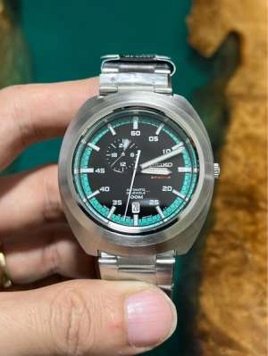 d279b4cc-03d3-4395-82aa-7c24e35ab09d-26966f82-ec35-4524-8368-13be135aaa42