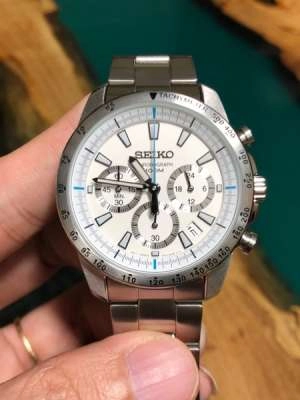 d8fef979-3c2e-4537-ab2c-a1c2dc43d38f