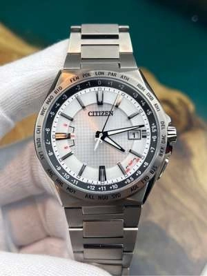 e274cae4-cc93-4e76-b68f-489c75245406